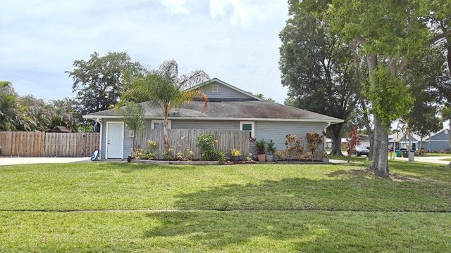2043 SE Camilo Street, Port St. Lucie, FL 34952