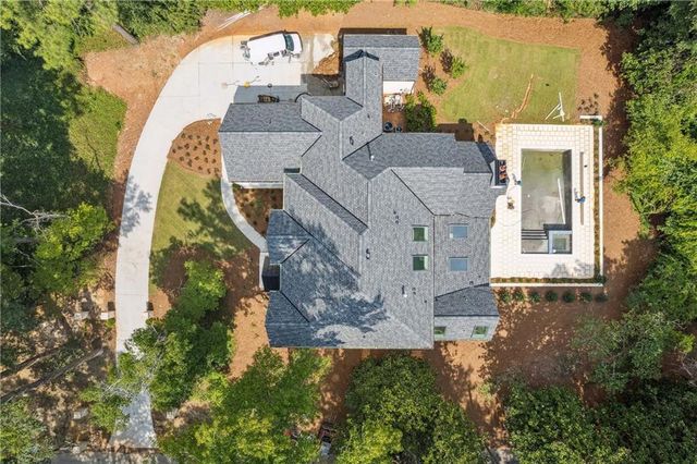 388 Londonberry Road, Sandy Springs, GA 30327