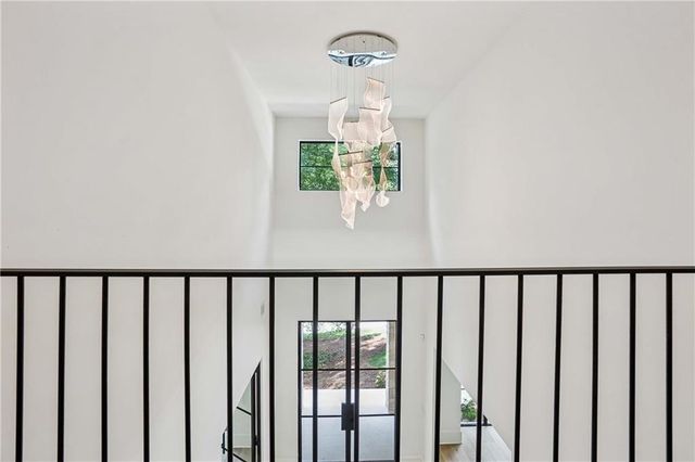 388 Londonberry Road, Sandy Springs, GA 30327
