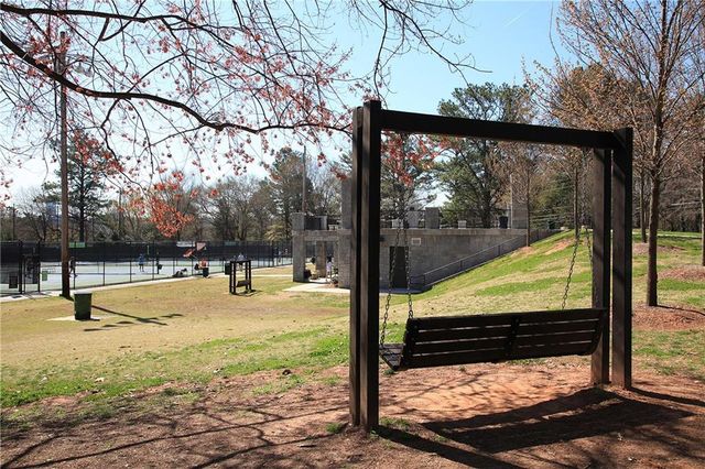 388 Londonberry Road, Sandy Springs, GA 30327