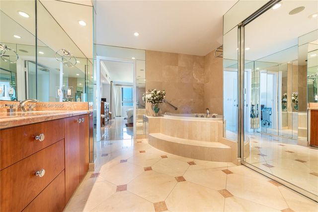 151 Crandon Blvd 1036, Key Biscayne, FL 33149