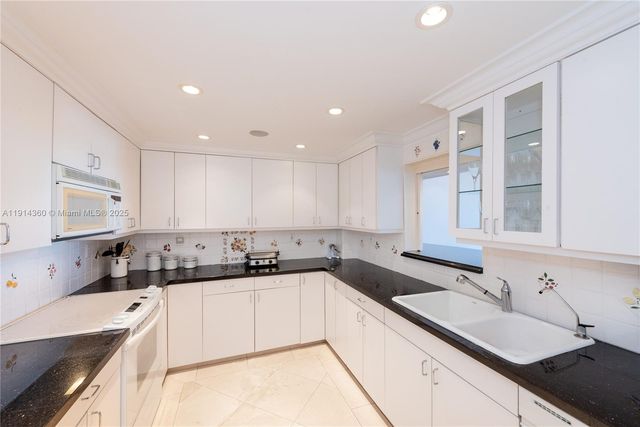 151 Crandon Blvd 1036, Key Biscayne, FL 33149