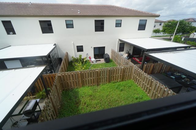 23010 SW 128th Place, Miami, FL 33170