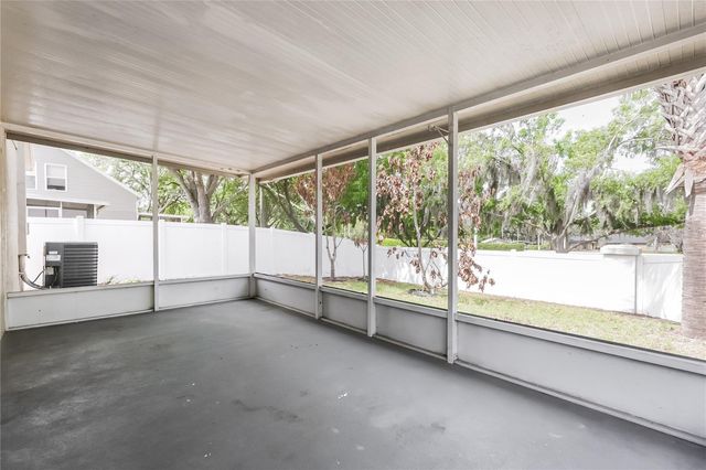 208 SUMMER SAILS DRIVE, Valrico, FL 33594