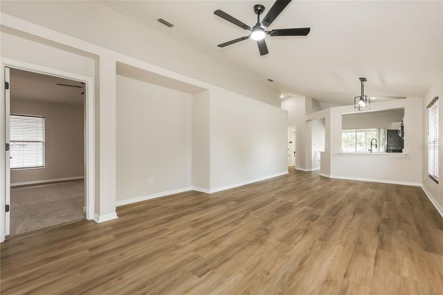 208 SUMMER SAILS DRIVE, Valrico, FL 33594