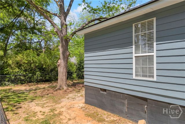 391 Cemetery Street, Shady Dale, GA 31085