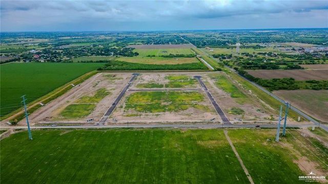 4801 Rivers Cove Street, Edinburg, TX 78542