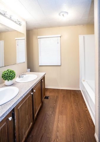 14351 W Ravine Run, Willis, TX 77318