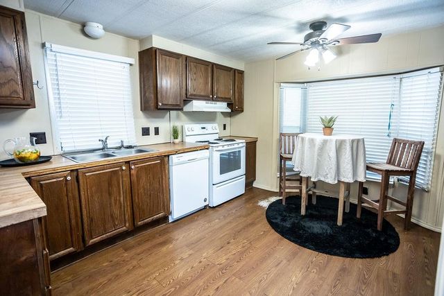 14351 W Ravine Run, Willis, TX 77318
