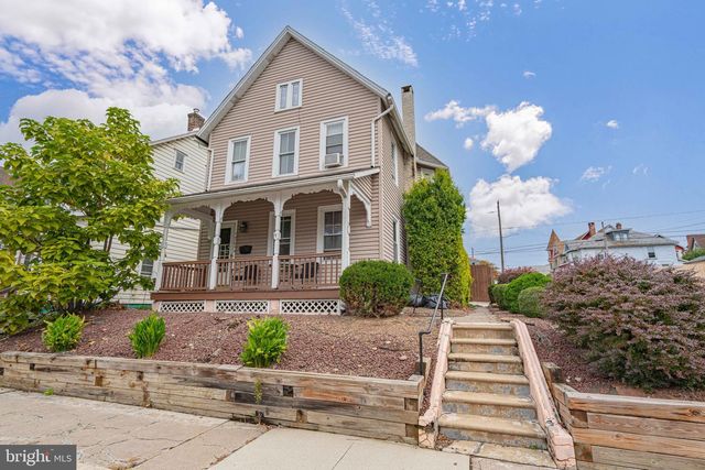 1703 MAIN ST, Northampton, PA 18067