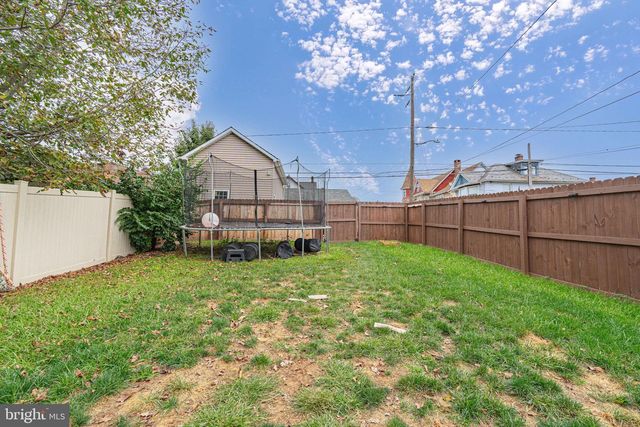 1703 MAIN ST, Northampton, PA 18067