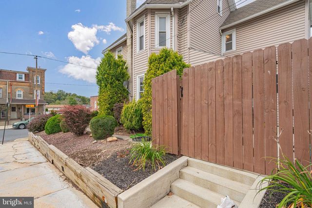 1703 MAIN ST, Northampton, PA 18067
