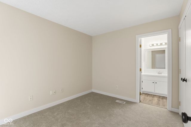 5952 Highgate Circle E, Indianapolis, IN 46250