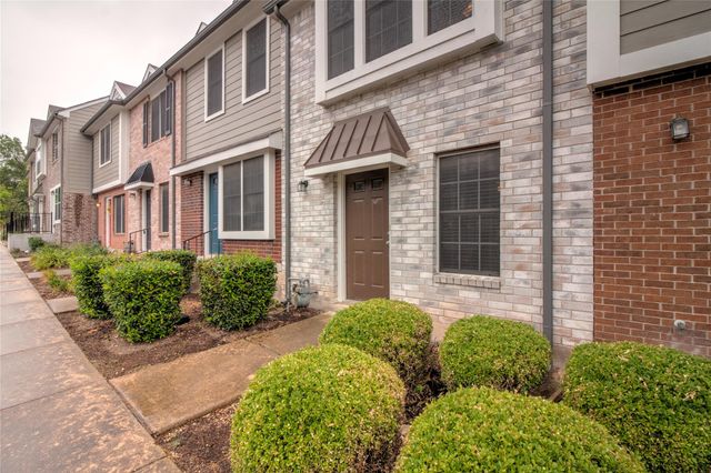 202 S College ST 8, Georgetown, TX 78626