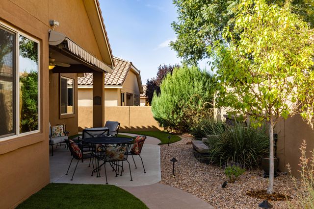 901 Prairie Zinnia Drive, Bernalillo, NM 87004