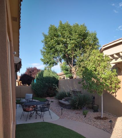 901 Prairie Zinnia Drive, Bernalillo, NM 87004
