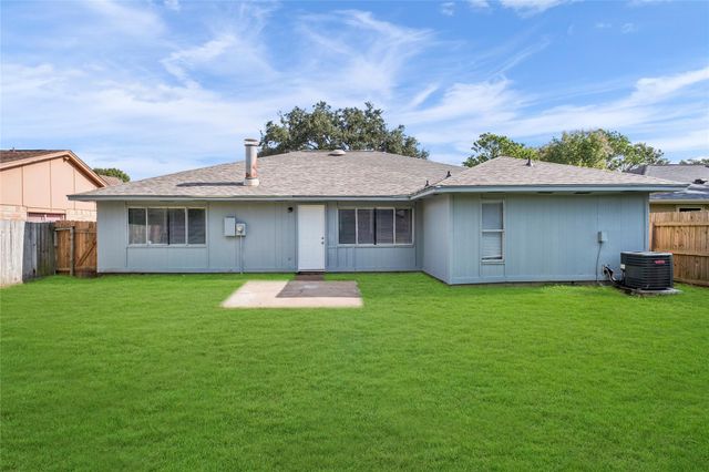 1843 Ripple Creek Drive, Missouri City, TX 77489