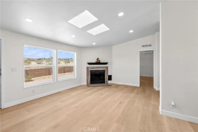 363 Delgada Avenue, Yucca Valley, CA 92284