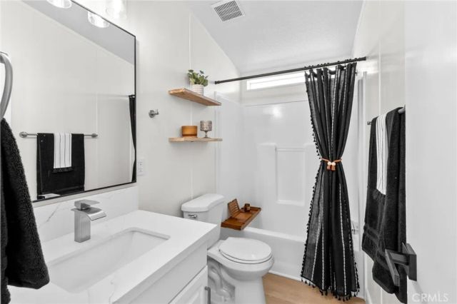 363 Delgada Avenue, Yucca Valley, CA 92284