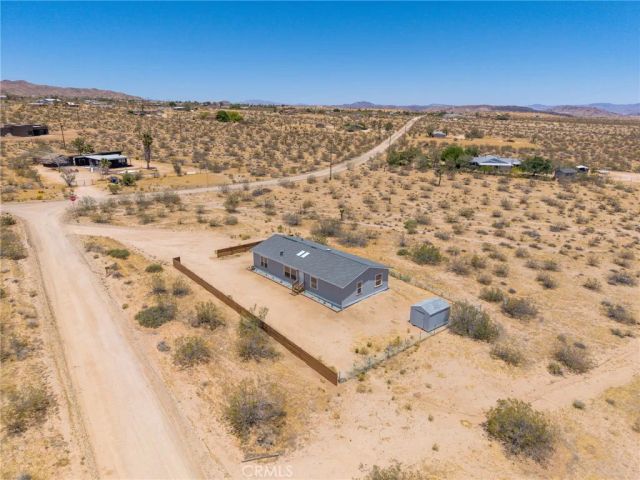 363 Delgada Avenue, Yucca Valley, CA 92284