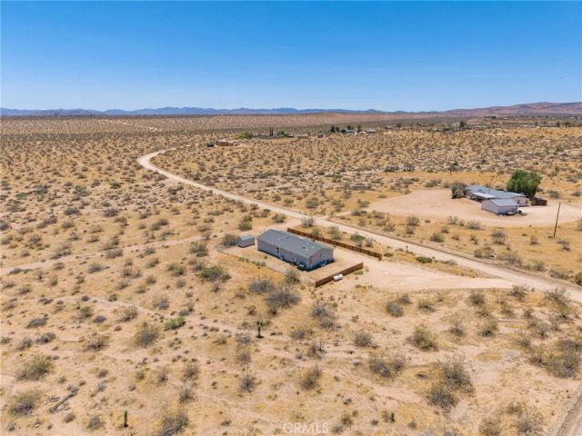 363 Delgada Avenue, Yucca Valley, CA 92284