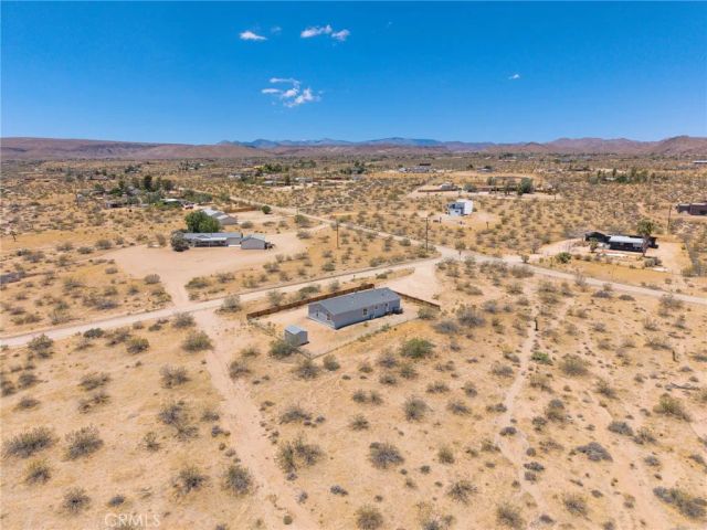 363 Delgada Avenue, Yucca Valley, CA 92284