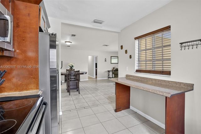 3221 Auburn Boulevard, Fort Lauderdale, FL 33312