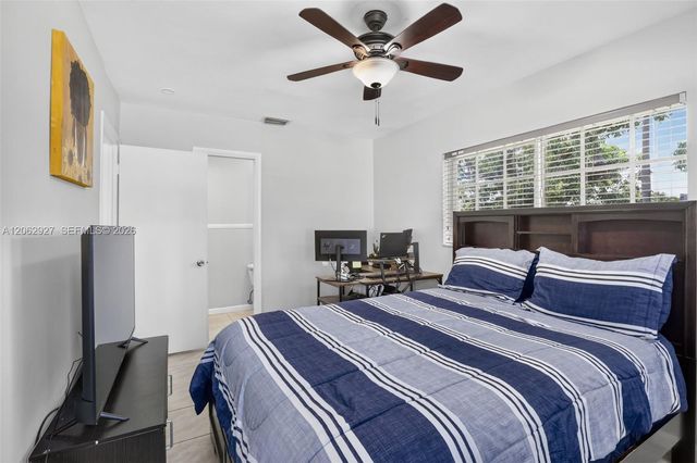 3221 Auburn Boulevard, Fort Lauderdale, FL 33312