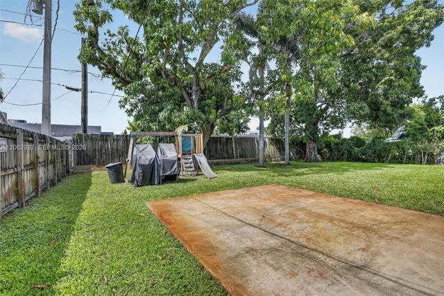 3221 Auburn Boulevard, Fort Lauderdale, FL 33312