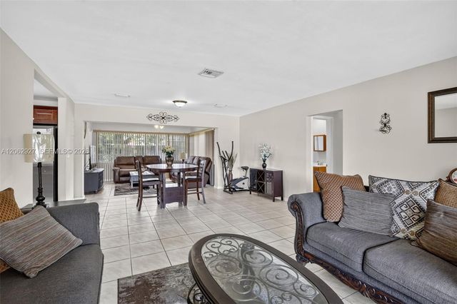 3221 Auburn Boulevard, Fort Lauderdale, FL 33312