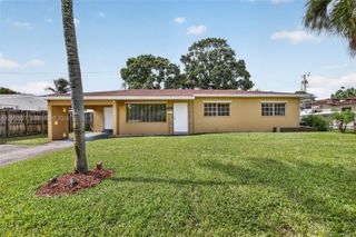 3221 Auburn Boulevard, Fort Lauderdale, FL 33312