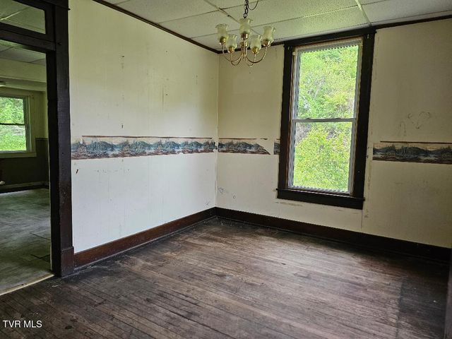 2104 Exeter Road, Appalachia, VA 24216