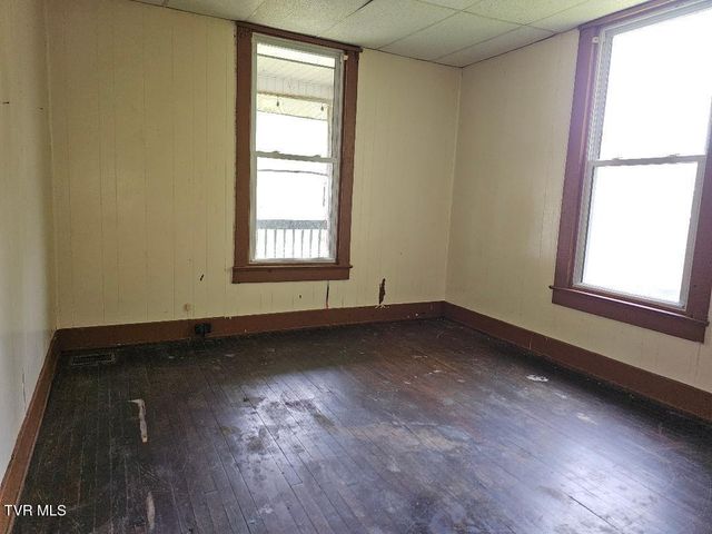 2104 Exeter Road, Appalachia, VA 24216