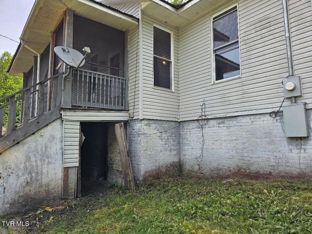 2104 Exeter Road, Appalachia, VA 24216