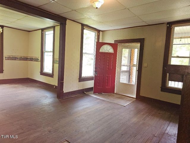 2104 Exeter Road, Appalachia, VA 24216