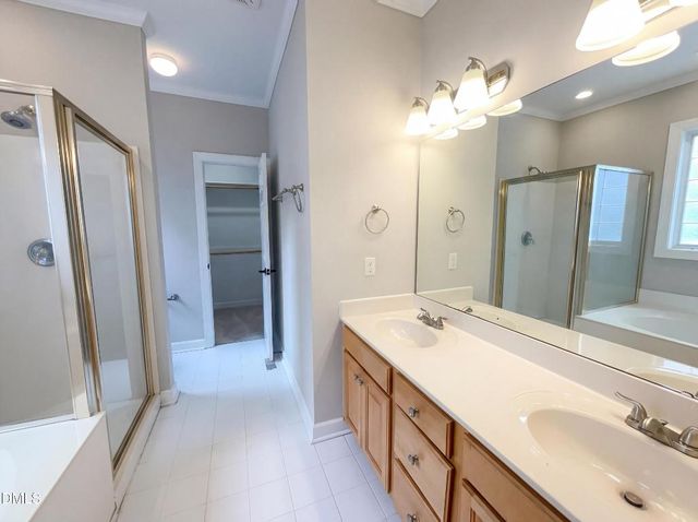 6412 Pleasant Creek Court, Raleigh, NC 27613