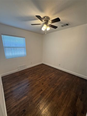 10388 Sandra Lynn Drive, Dallas, TX 75228
