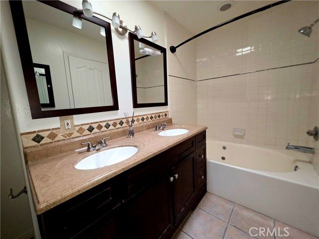 5340 Las Virgenes Road 1, Calabasas, CA 91302