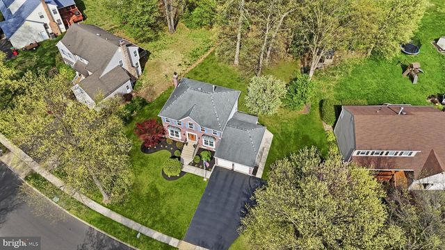 327 ABBEY LN, Lansdale, PA 19446