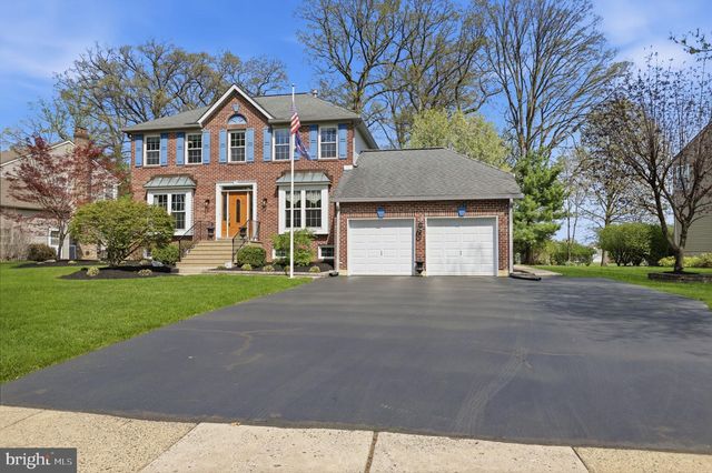 327 ABBEY LN, Lansdale, PA 19446