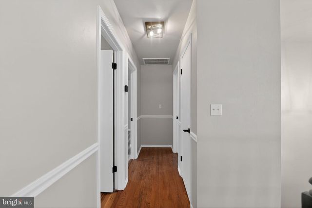 92 VEGAS DR, Hanover, PA 17331