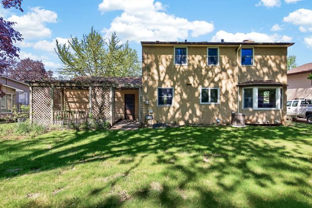 2431 Francis Street, South Saint Paul, MN 55075