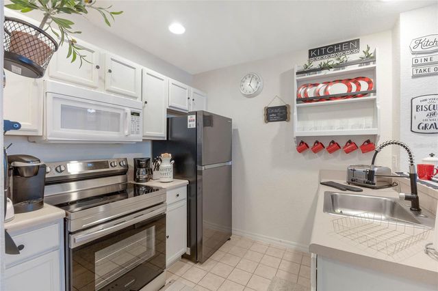 2624 LODI CIRCLE 12-105, Kissimmee, FL 34746