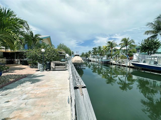 319 Woods Ave, Plantation Key, FL 33070
