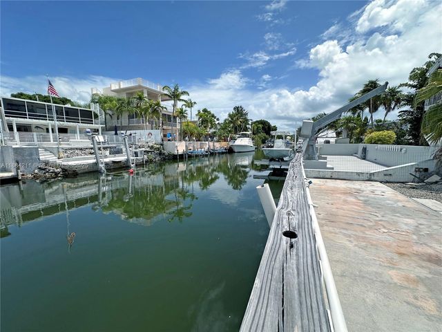 319 Woods Ave, Plantation Key, FL 33070