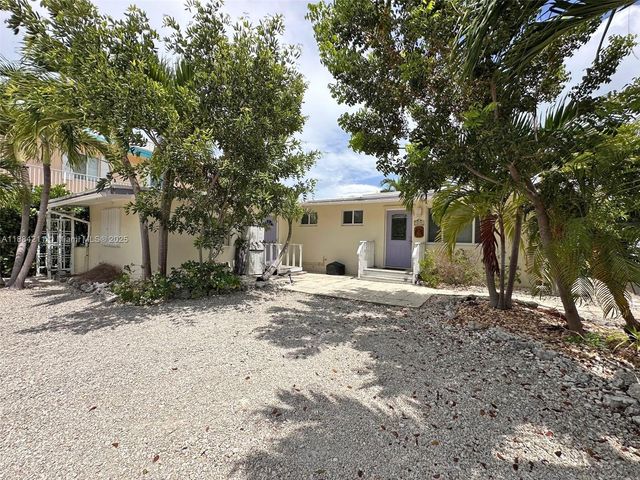 319 Woods Ave, Plantation Key, FL 33070