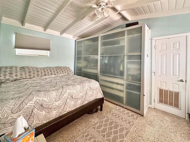 319 Woods Ave, Plantation Key, FL 33070