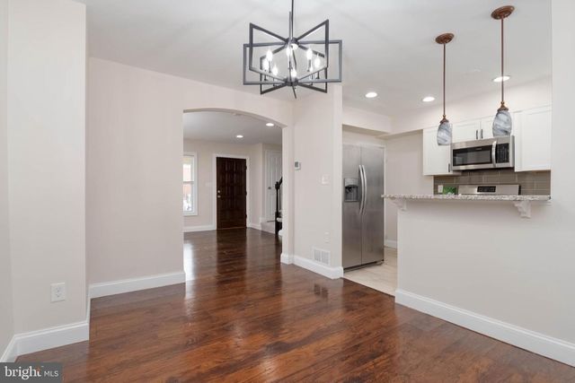 7832 LOCKWOOD RD, Dundalk, MD 21222