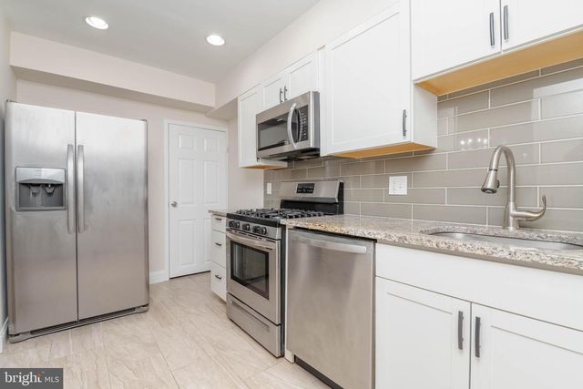 7832 LOCKWOOD RD, Dundalk, MD 21222