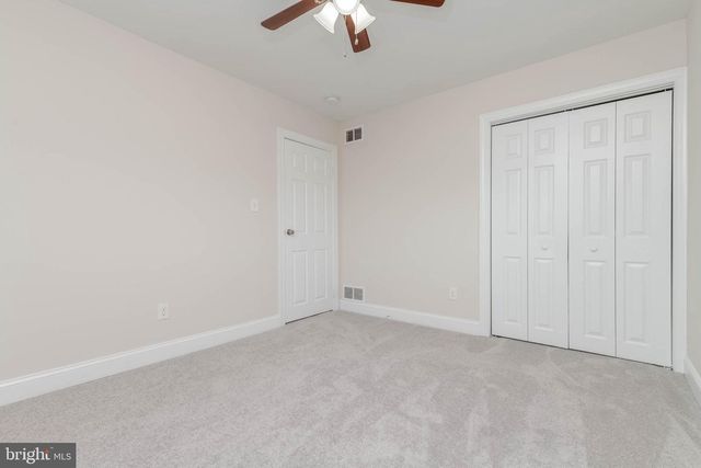 7832 LOCKWOOD RD, Dundalk, MD 21222